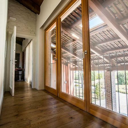 In Viridi Bed & Breakfast Cuneo Bagian luar foto