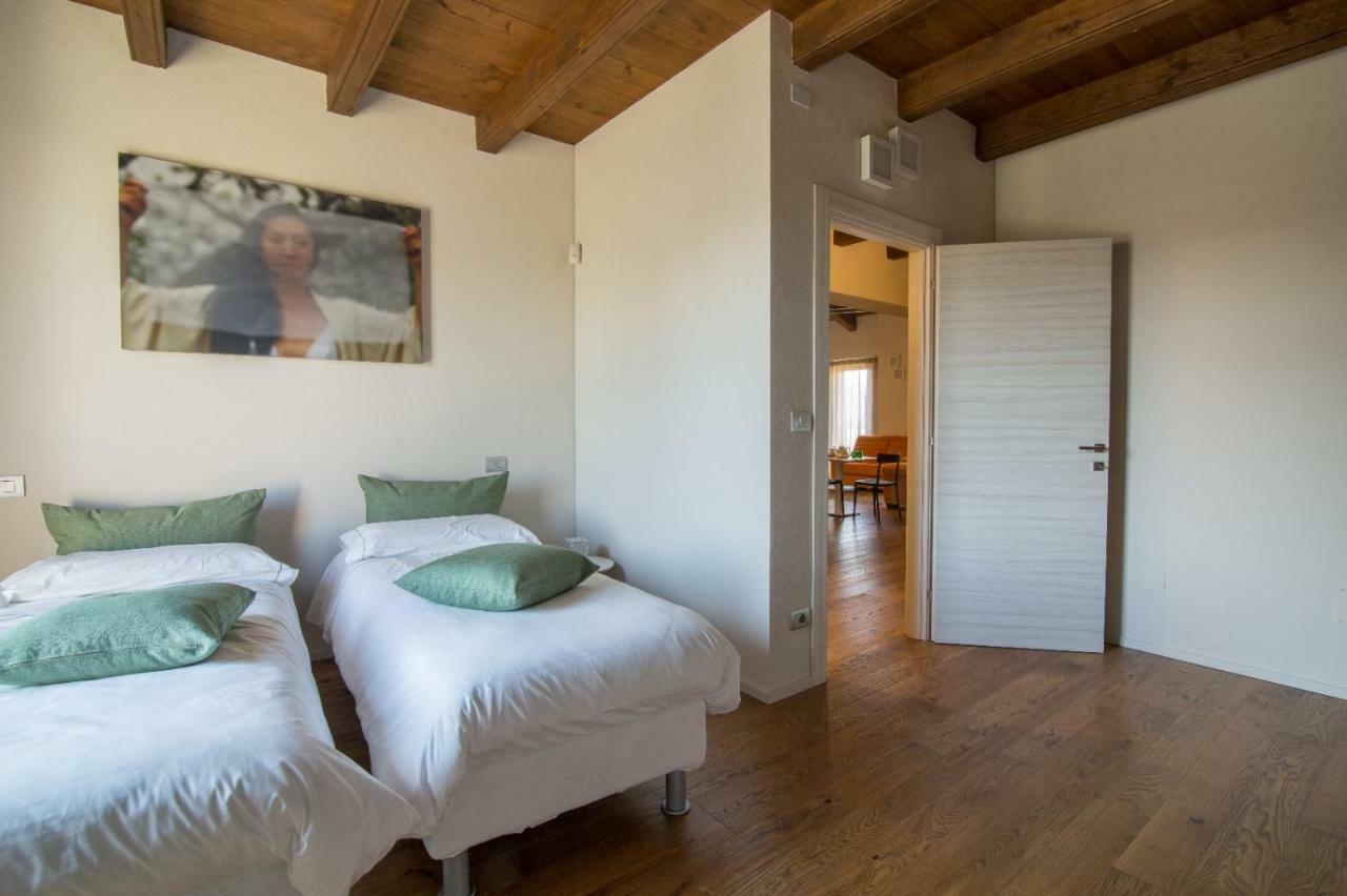 In Viridi Bed & Breakfast Cuneo Bagian luar foto